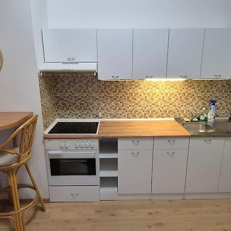 Lovely Old Town Apartment Μπρατισλάβα Εξωτερικό φωτογραφία